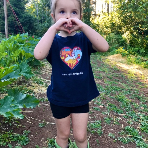 Unisex Love All Animals T-shirt - Picture 5 of 6